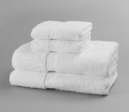 These Cam Border hospital towels feature a classic cam border and are an excellent bulk towel option for healthcare facilities.