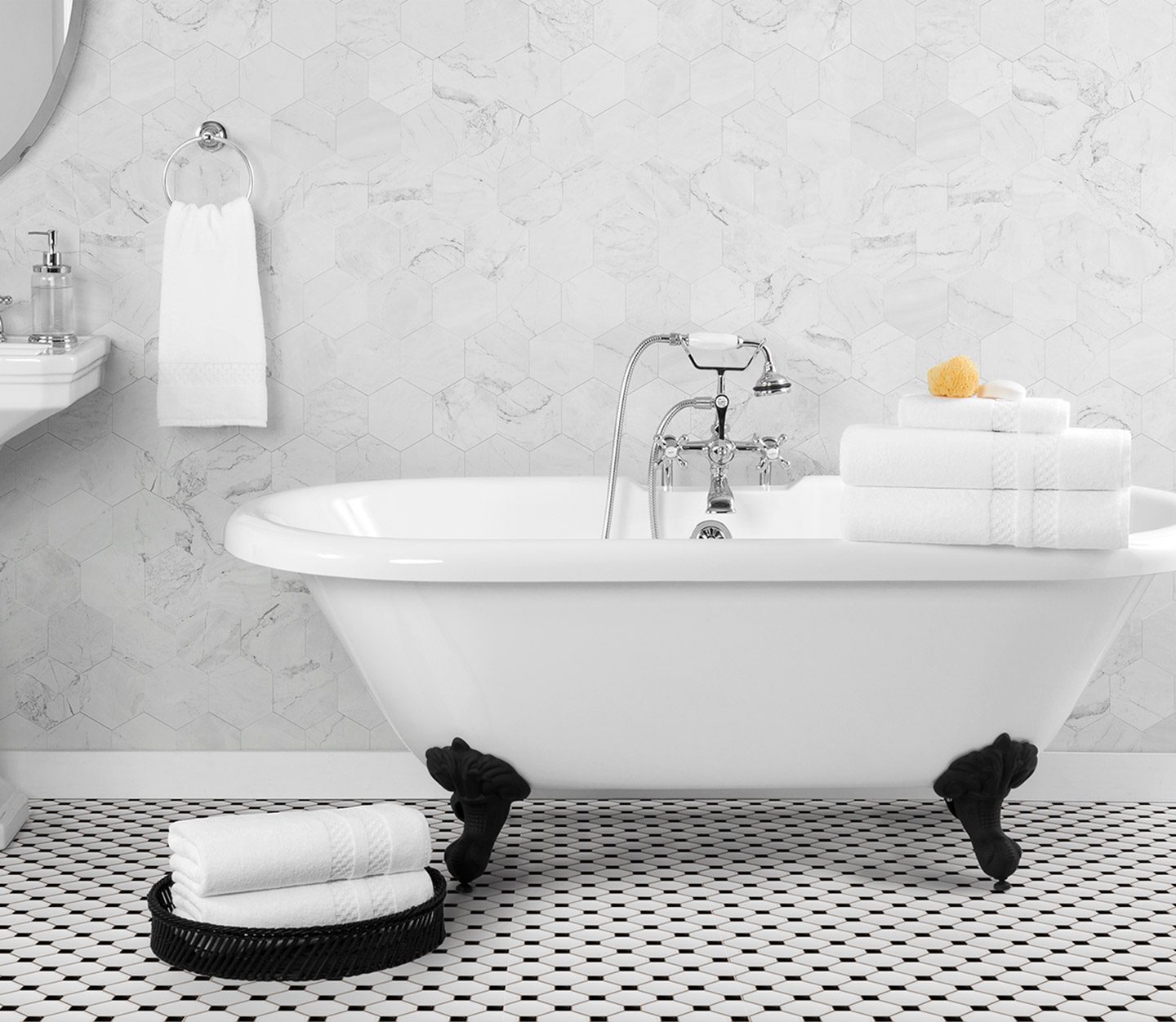 Live in Luxury with These Fancy Hotel Collection Bath Towels